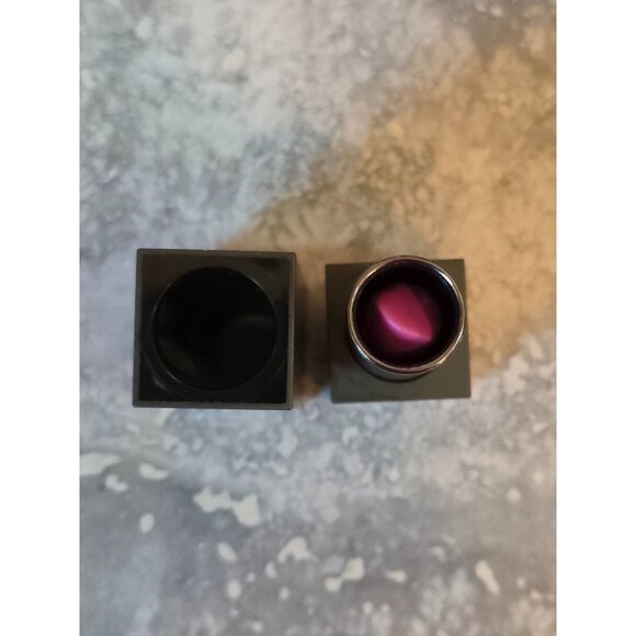 Burberry Lip Velvet Lipstick No. 424 Lilac 3.5g Long-Lasting Matte Finish Rare H - Picture 5 of 9